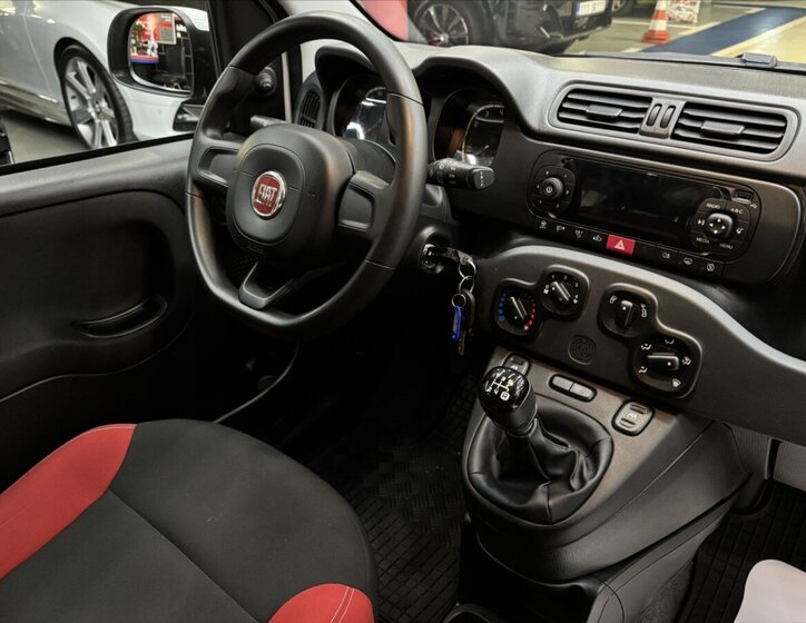 Fiat Panda Hatchback 1,2 l 51 kw