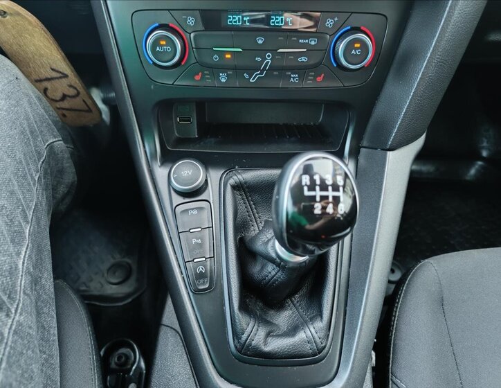Ford Focus Kombi 1,5 l 88 kw