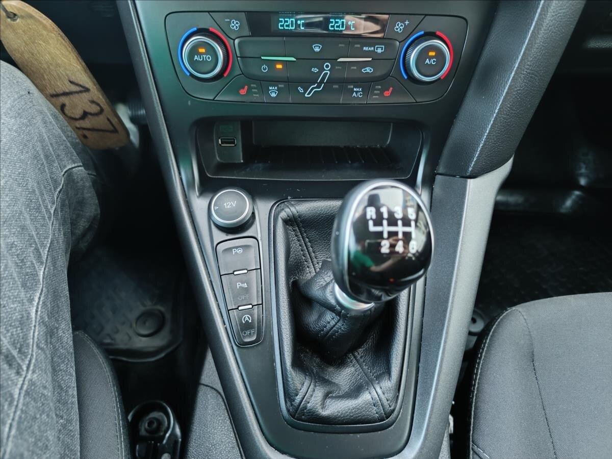 Ford Focus Kombi 1,5 l 88 kw