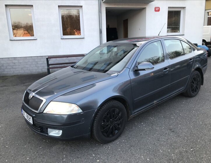 Škoda Octavia Sedan / Limuzína 1,9 l 77 kw
