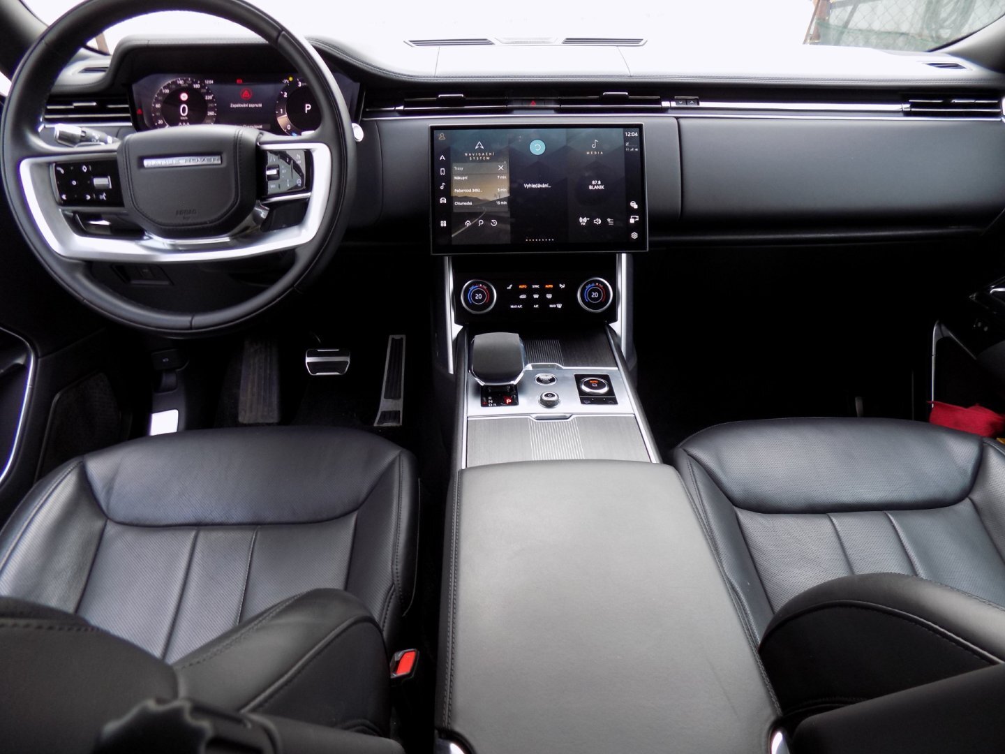 Land Rover Range Rover SUV 4,4 l 390 kw