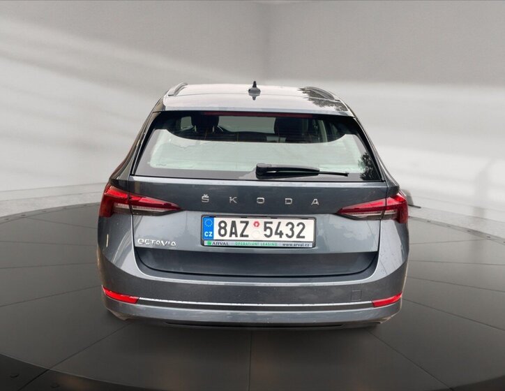 Škoda Octavia Kombi 2,0 l 110 kw