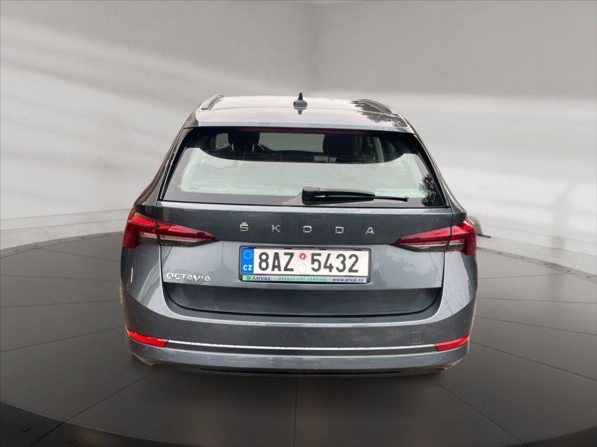 Škoda Octavia Kombi 2,0 l 110 kw