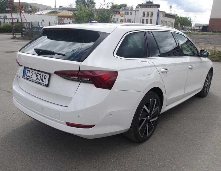 Škoda Octavia Kombi 1,4 l 150 kw