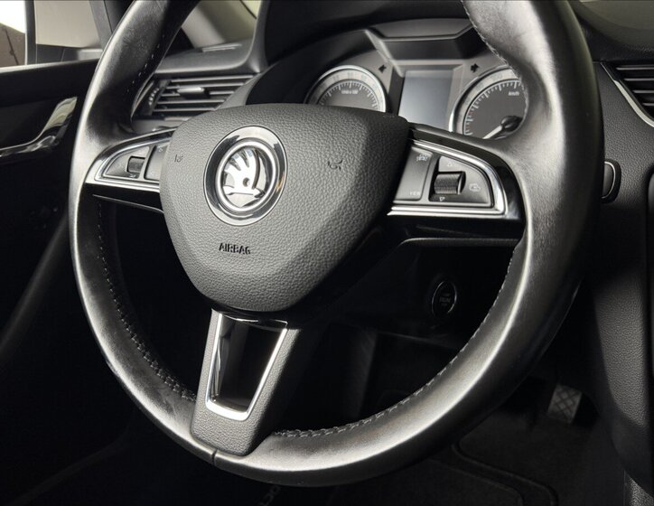 Škoda Octavia Kombi 2,0 l 110 kw