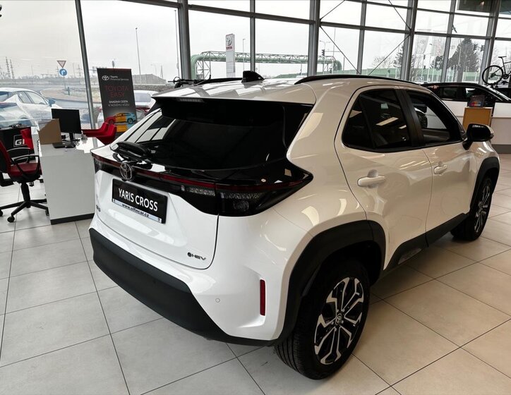 Toyota Yaris Cross Hatchback 1,5 l 68 kw