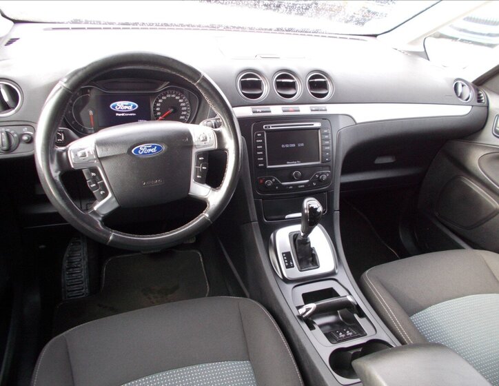 Ford Galaxy MPV 2,0 l 103 kw