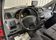 Mercedes-Benz Vito 15