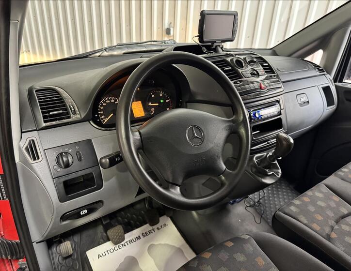 Mercedes-Benz Vito 15