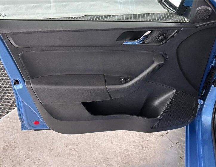 Škoda Rapid Liftback 1,2 l 63 kw