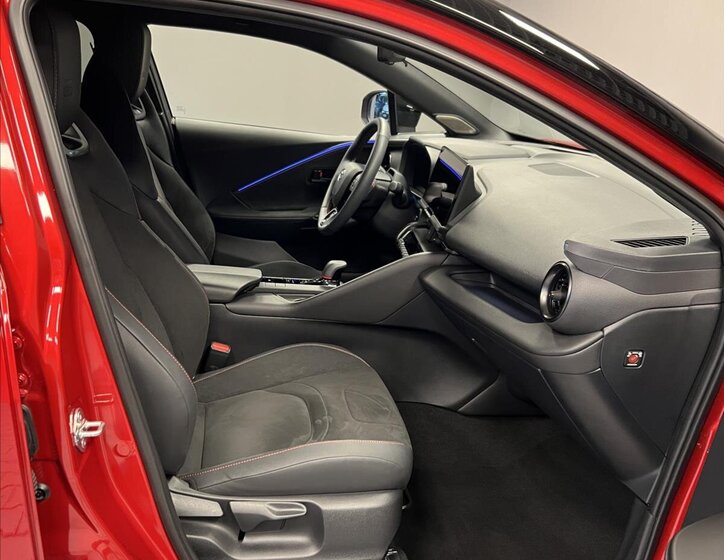 Toyota C-HR Hatchback 2,0 l 112 kw