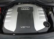 Audi A8 28