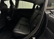 Tesla Model Y SUV 0,0 393 kw