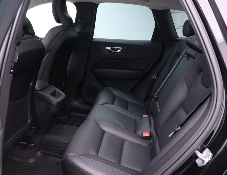 Volvo XC60 SUV 2,0 l 183 kw