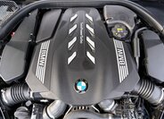 BMW Řada 7 Sedan / Limuzína 4,4 l 390 kw