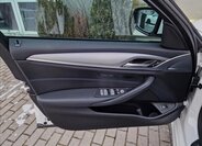 BMW Řada 5 35