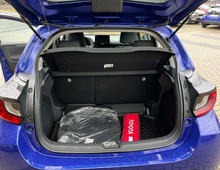 Toyota Yaris Hatchback 1,5 l 68 kw