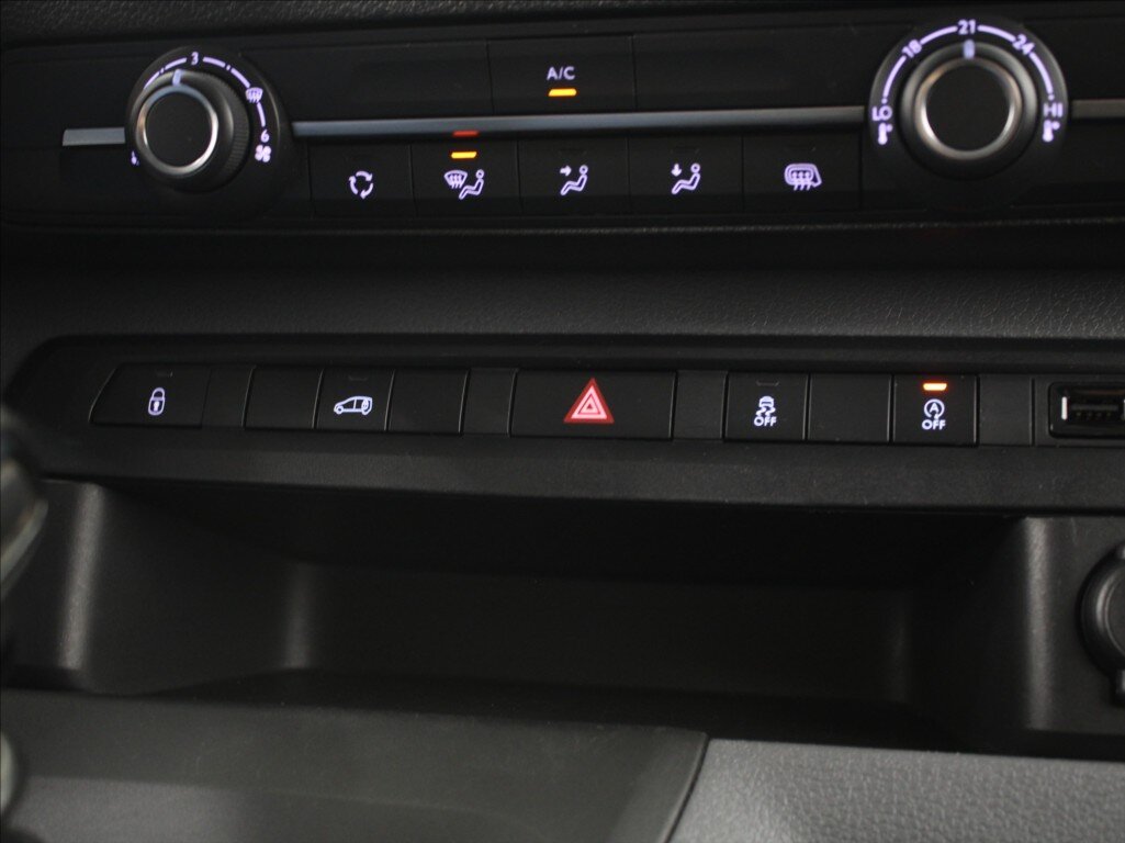 Peugeot Expert Skříň 2,0 l 106 kw