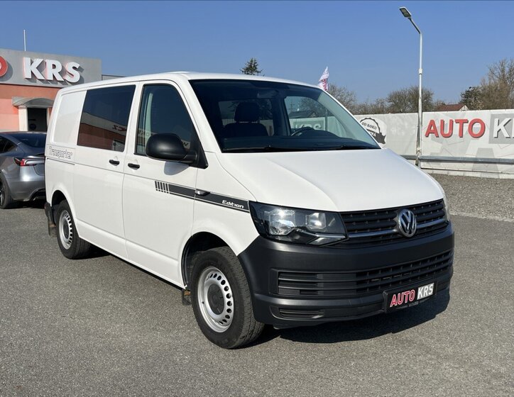 Volkswagen Transporter Kombi 2,0 l 62 kw