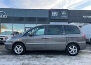 Peugeot 807 MPV 2,0 l 120 kw