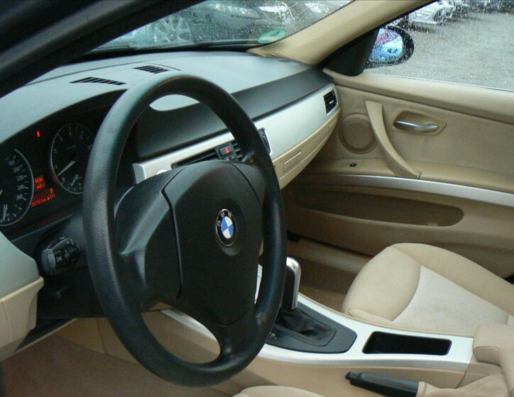 BMW Řada 3 Ostatní 2,5 l 160 kw