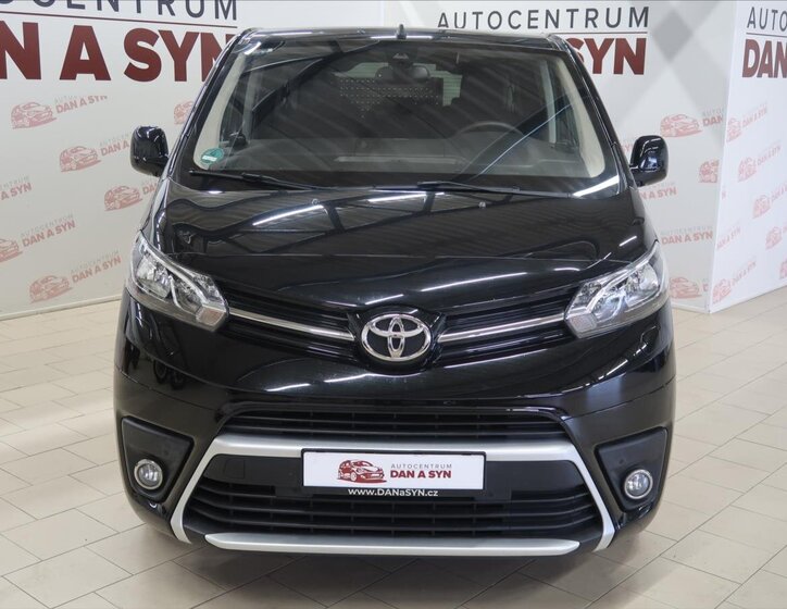 Toyota ProAce Verso Kombi 2,0 l 110 kw