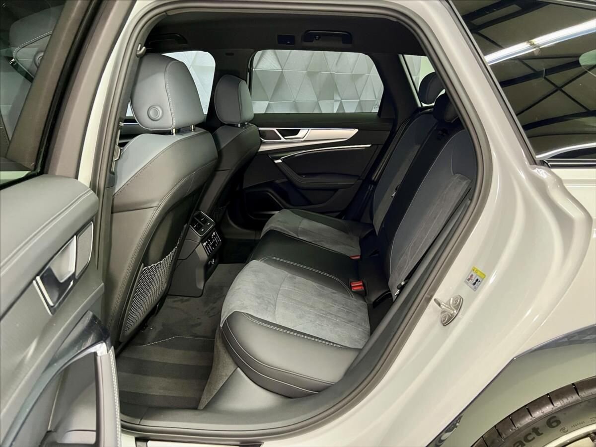 Audi A6 Allroad Kombi 3,0 l 210 kw