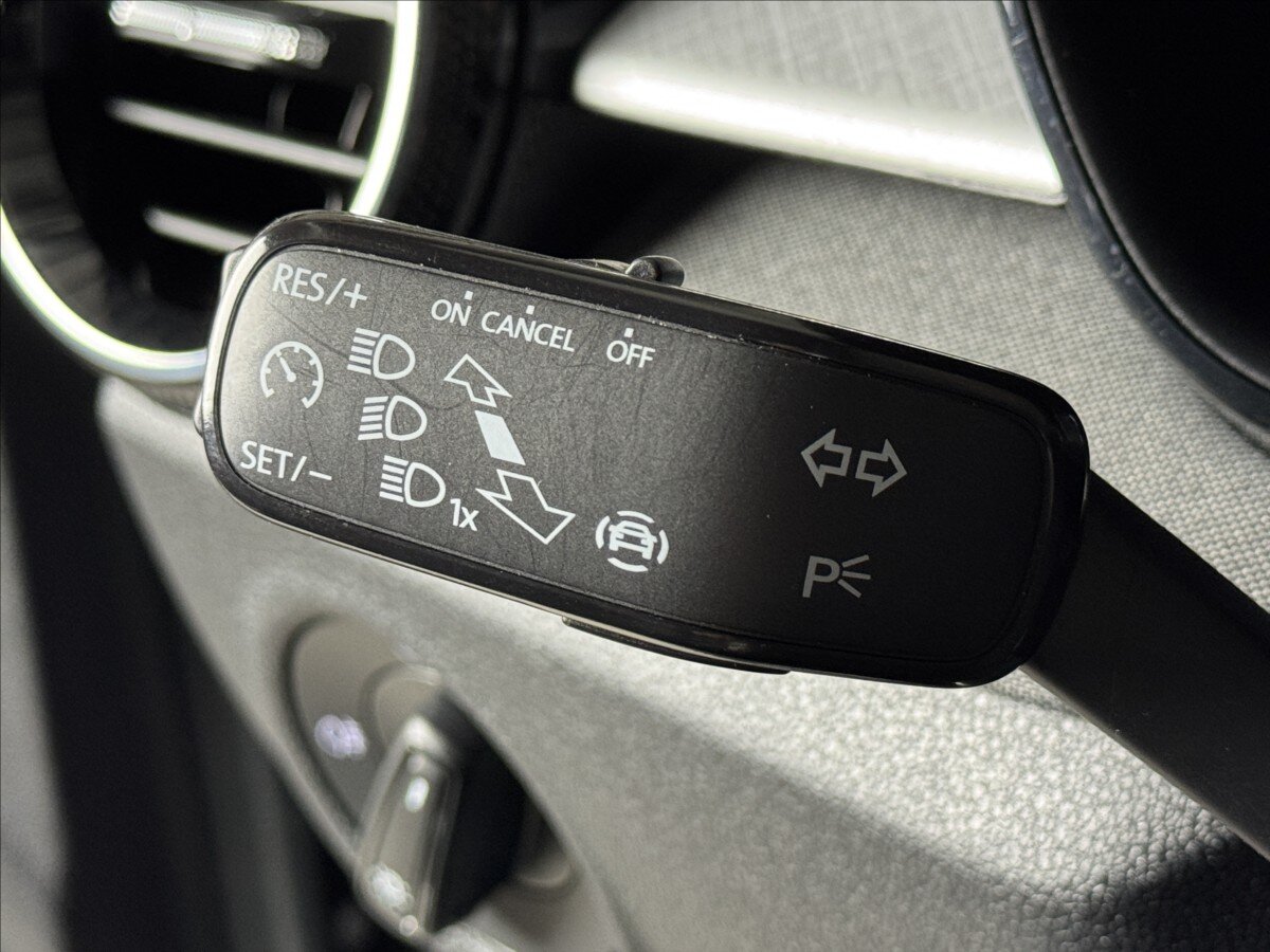 Škoda Fabia Hatchback 999,0 48 kw