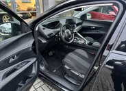 Peugeot 3008 SUV 1,2 l 96 kw