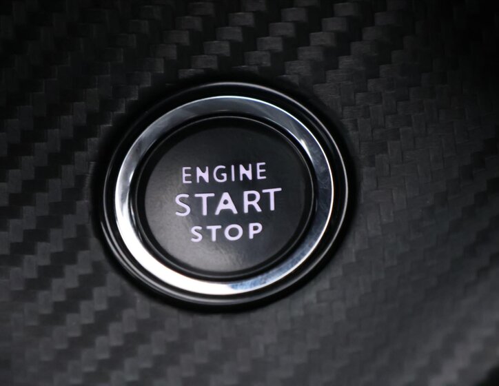 Peugeot 208 Hatchback 1,2 l 74 kw