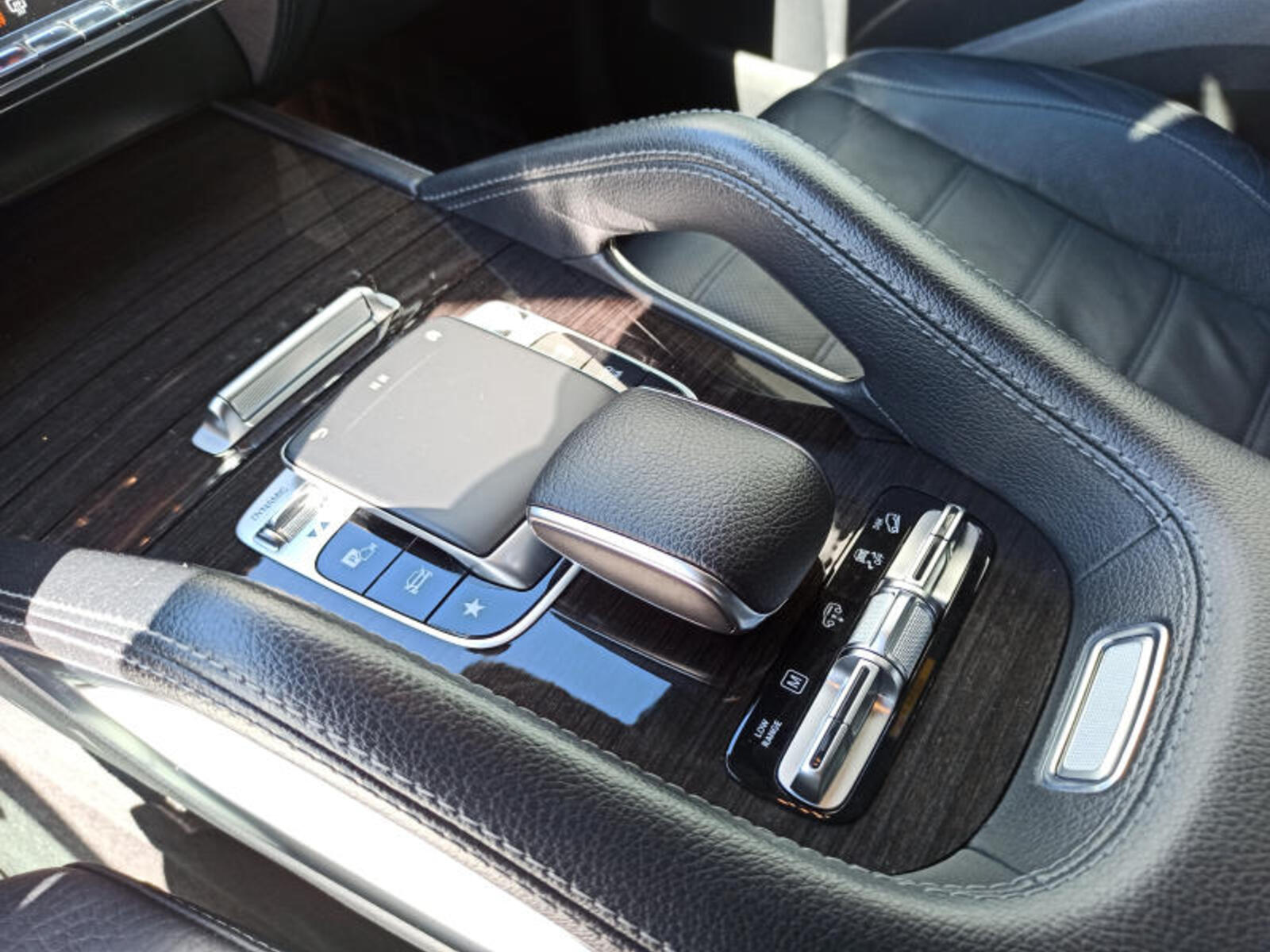 Mercedes-Benz GLS 21