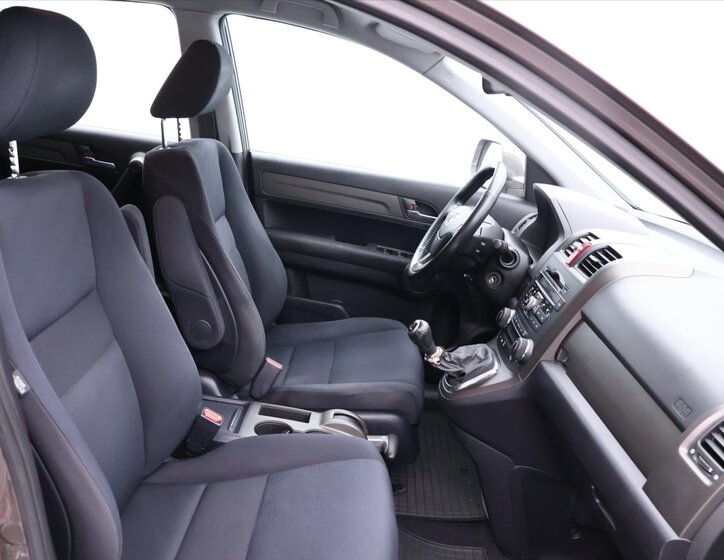 Honda CR-V Kombi 2,0 l 110 kw