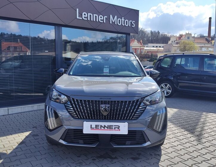 Peugeot 2008 Hatchback 1,2 l 74 kw