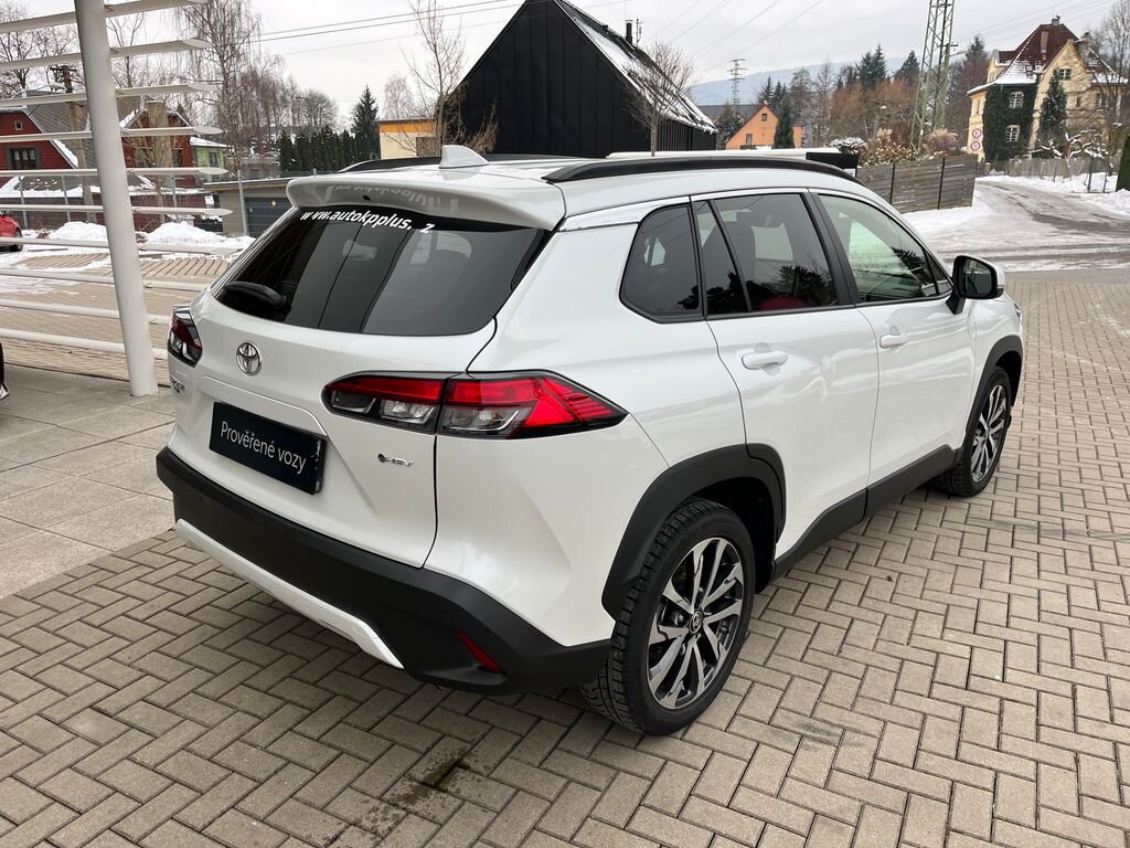 Toyota Corolla Cross SUV 2,0 l 112 kw