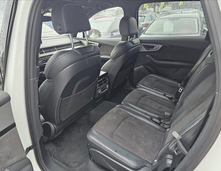 Audi Q7 Kombi 3,0 l 200 kw