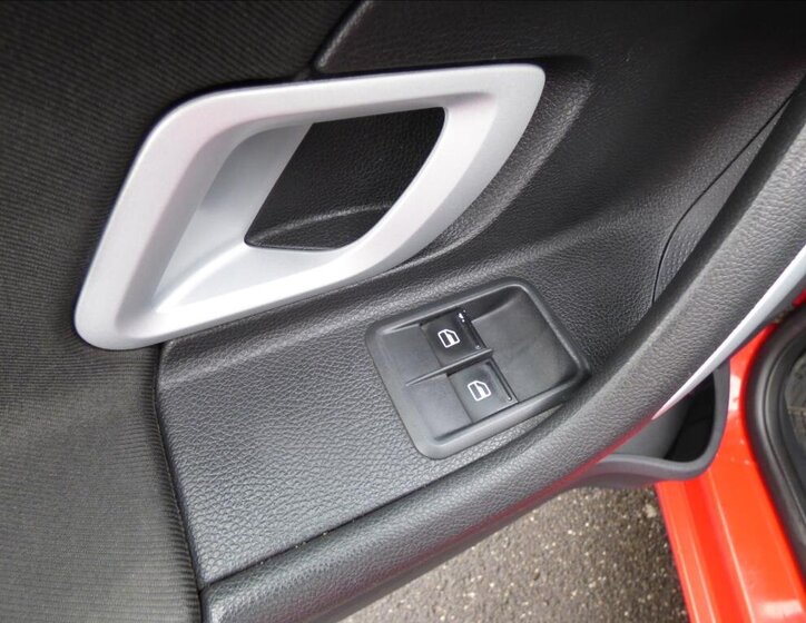 Škoda Roomster 14