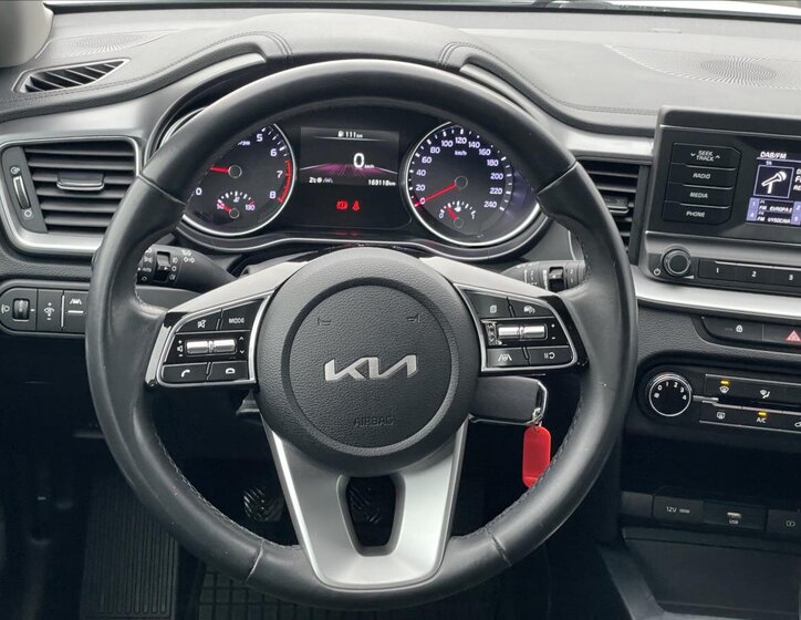 KIA Ceed Kombi 998,0 74 kw