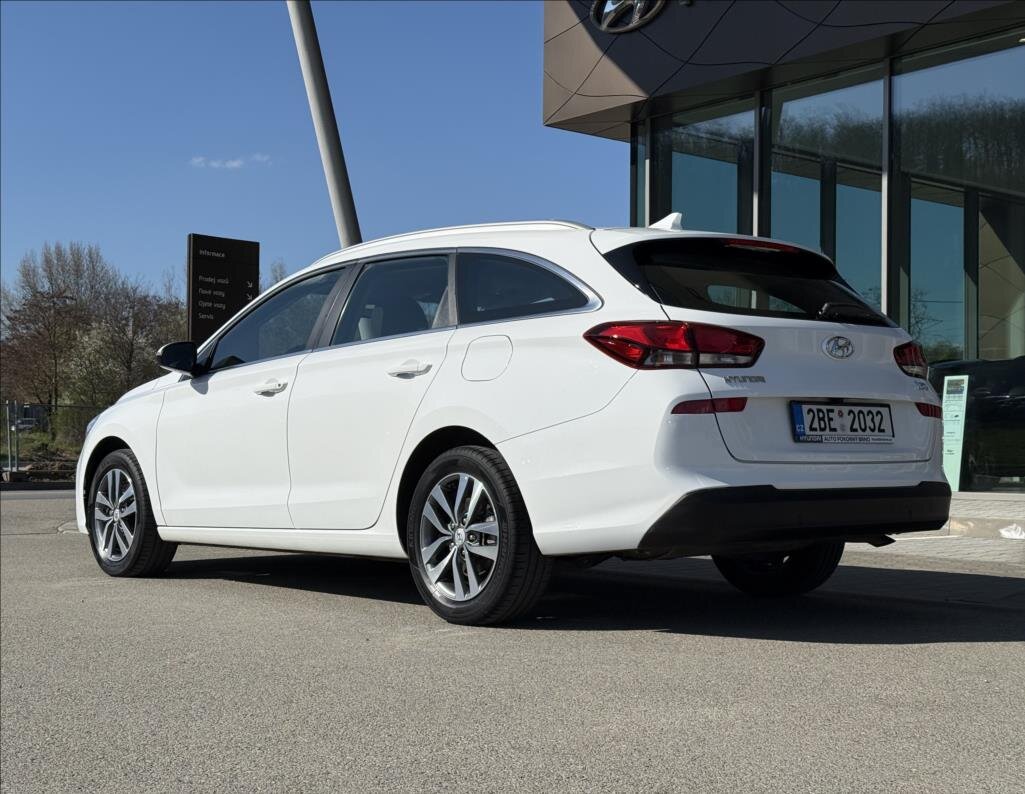 Hyundai i30 Kombi 1,4 l 103 kw