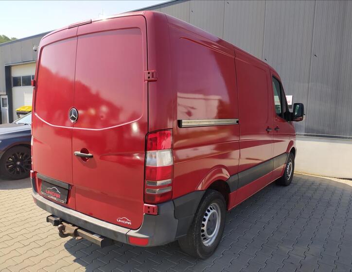 Mercedes-Benz Sprinter 4