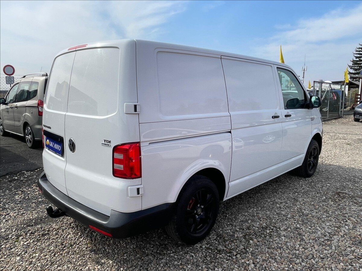 Volkswagen Transporter Skříň 2,0 l 62 kw