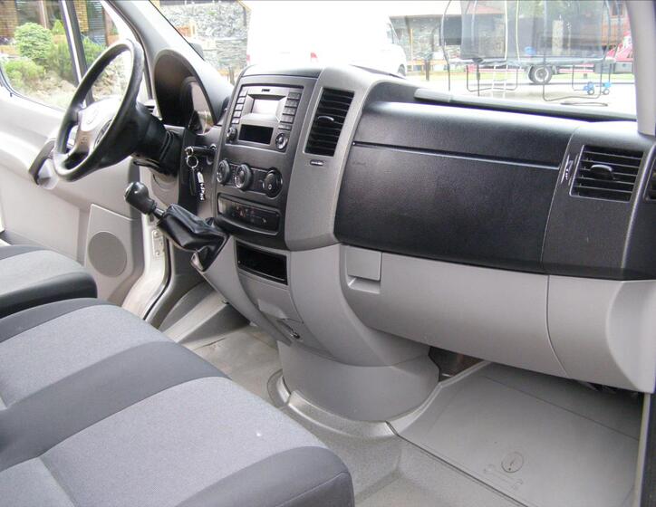 Volkswagen Crafter 28