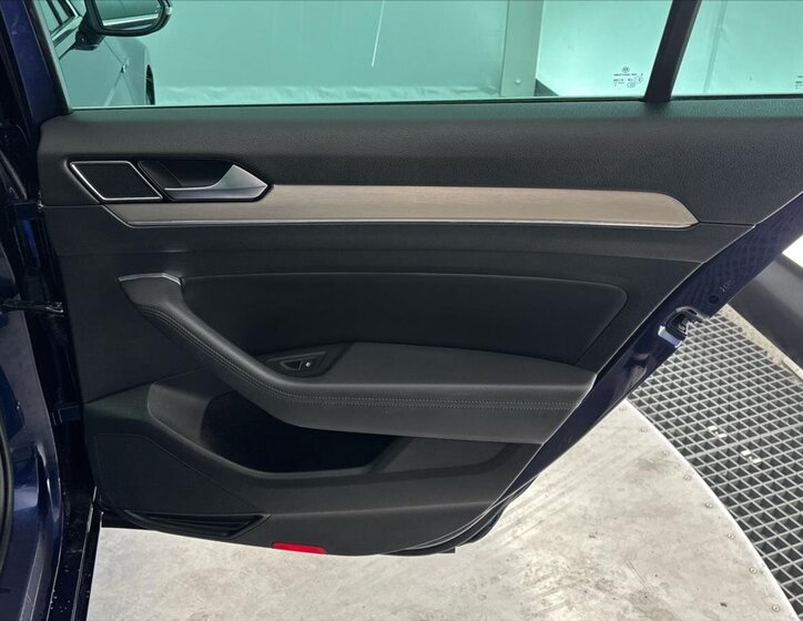 Volkswagen Passat Kombi 2,0 l 140 kw