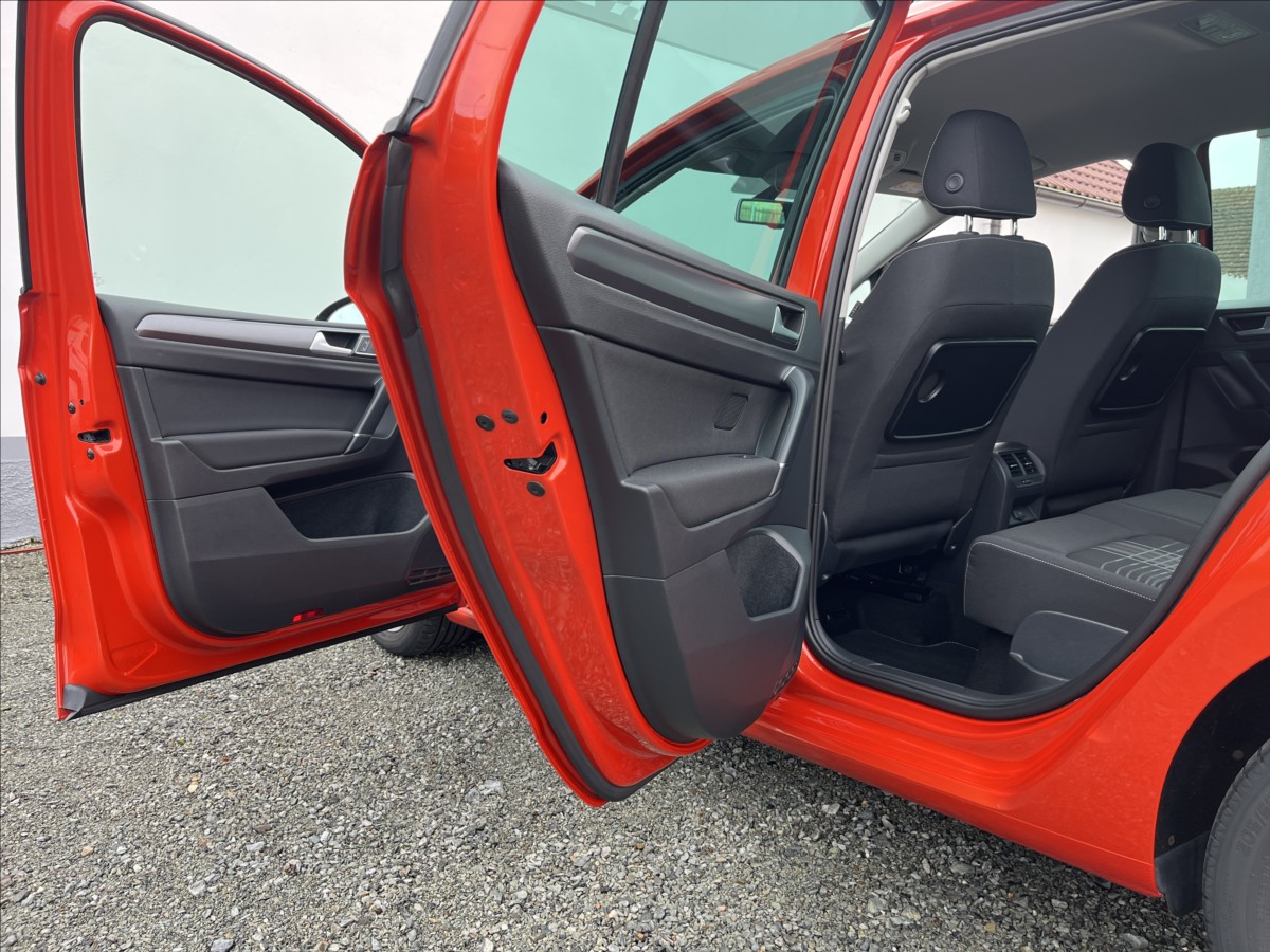 Volkswagen Golf Sportsvan