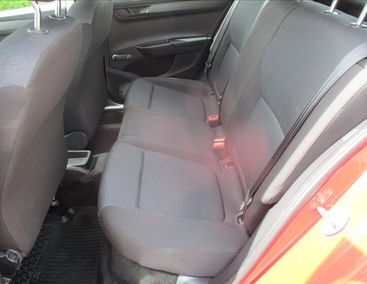 Škoda Fabia Hatchback 999,0 44 kw