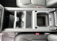 Land Rover Defender 31