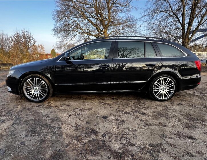 Škoda Superb Kombi 3,6 l 191 kw