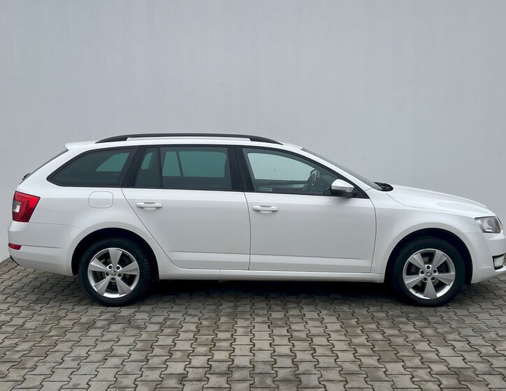 Škoda Octavia 8