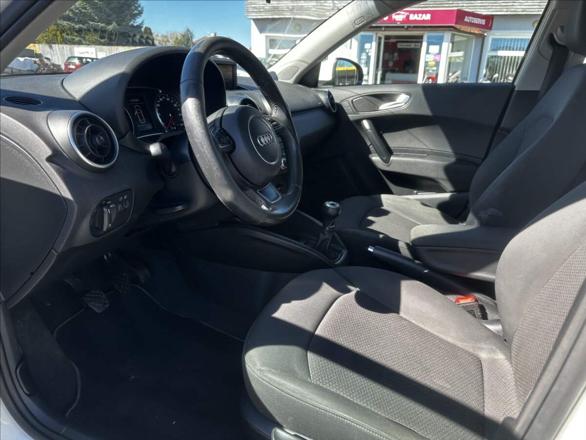 Audi A1 Hatchback 1,2 l 63 kw