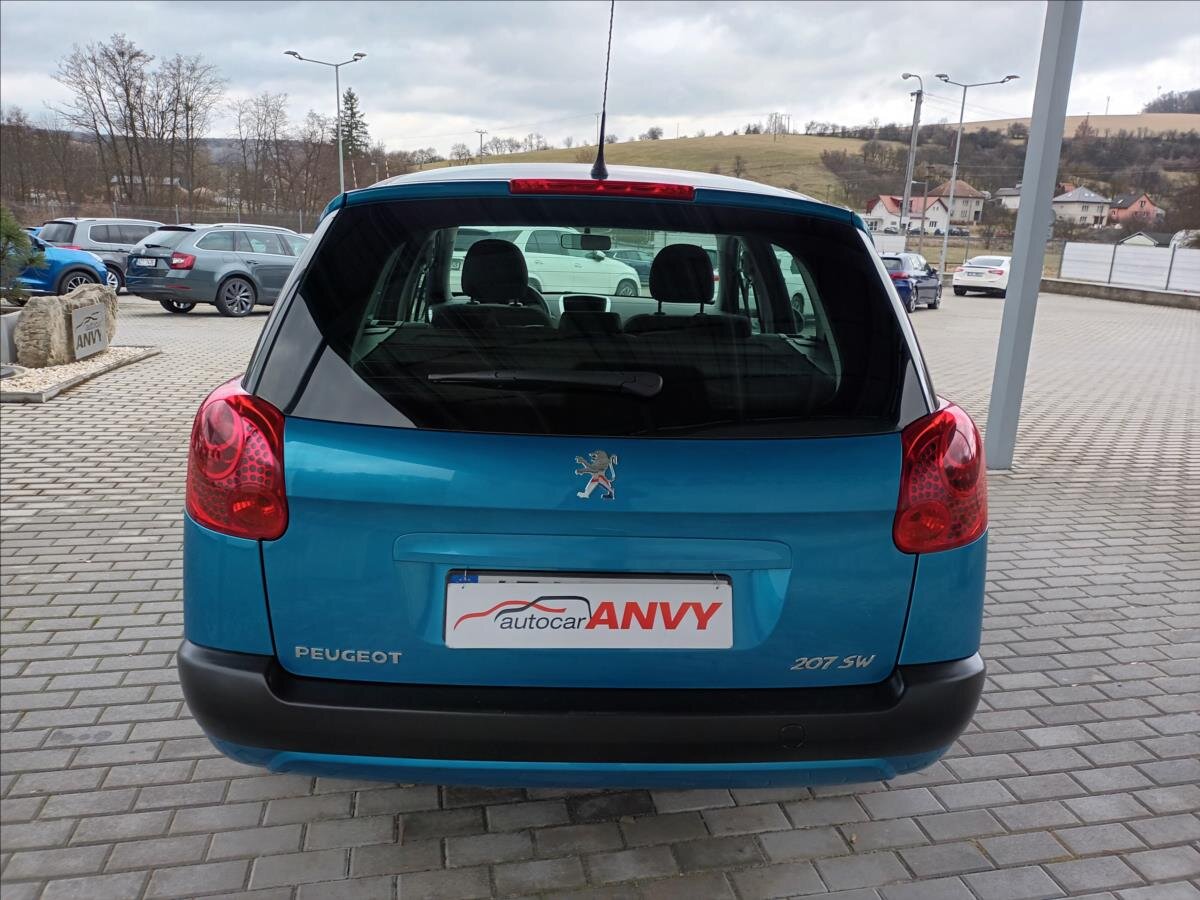 Peugeot 207 Kombi 1,4 l 54 kw