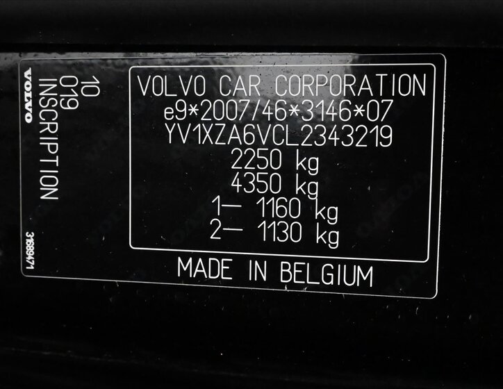 Volvo XC40 SUV 2,0 l 140 kw